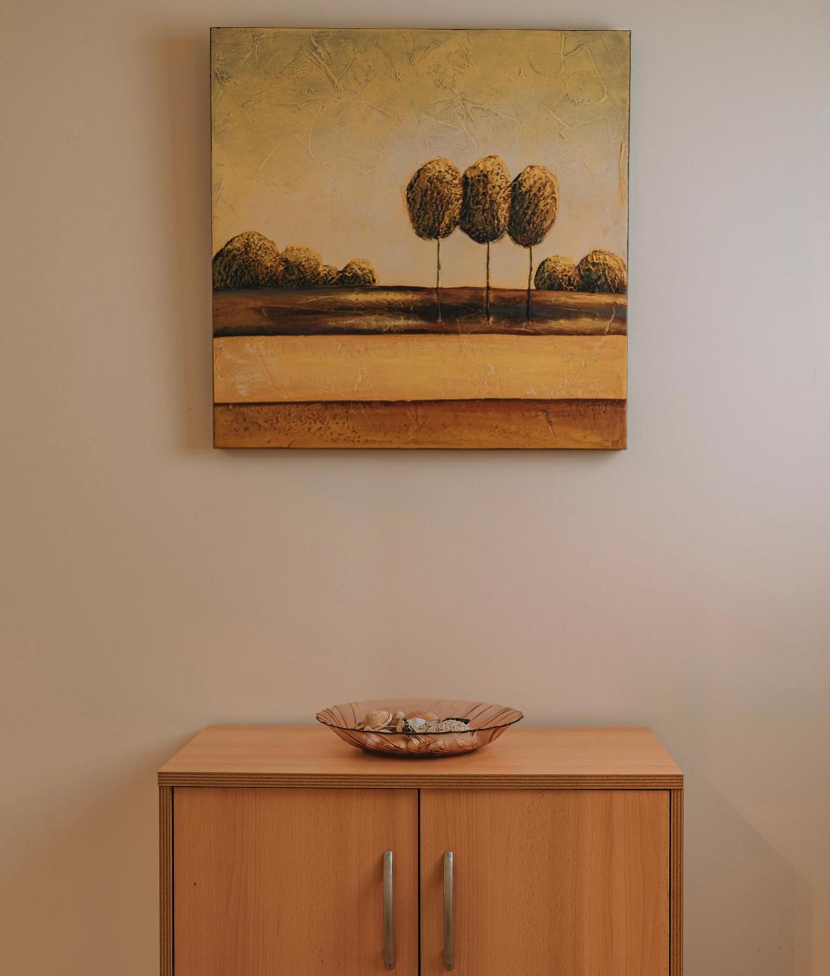 Nostos Apartment, With A Spacious Backyard Луца Экстерьер фото